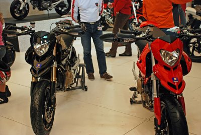 Ducati Hypermotard - Twins