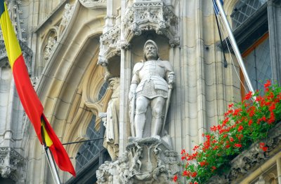 Town Hall Statue.