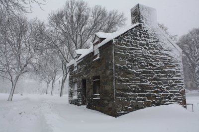 Stone House on the Mall (2/7)