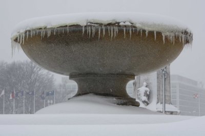 Fountain at Union Station (2/7)