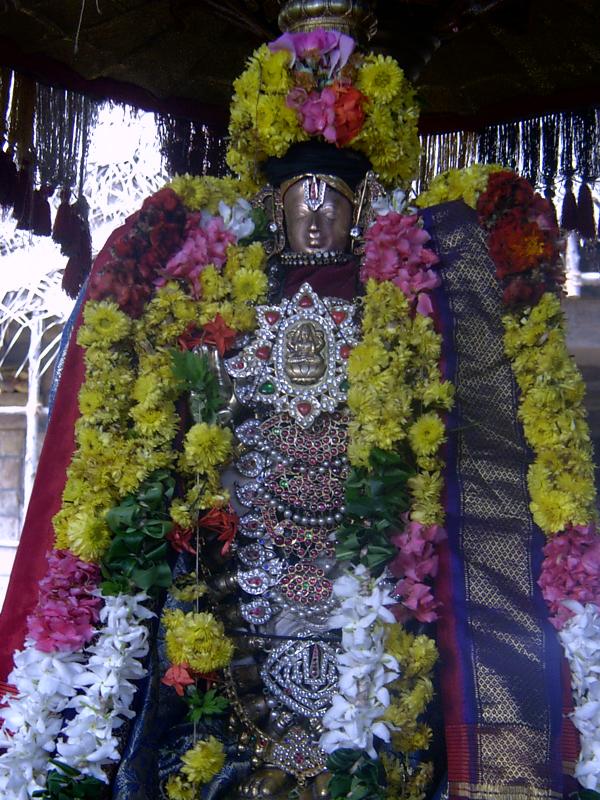Sri_Kalyana_Ranganathar_at_Thiruvali.JPG