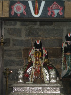 Swami Desikan in Simhasanam.JPG