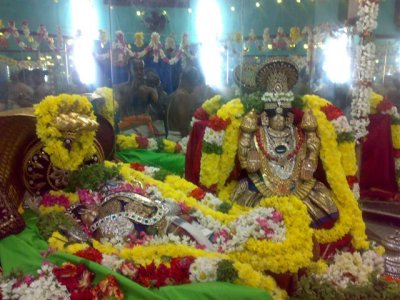 Tirukkovalur Emberumaan Sayana Utsavam.jpg