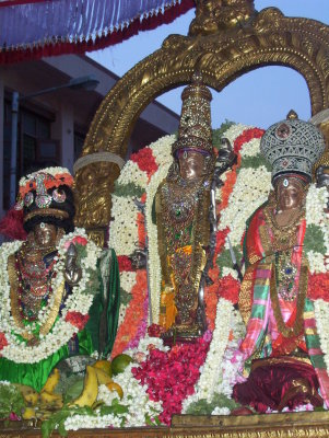 Chakravarthi Thirumagan3.jpg