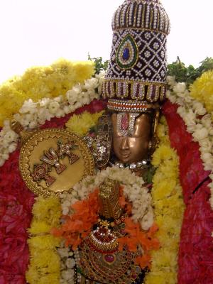 Thirukkachi Nambigal close up shot.JPG