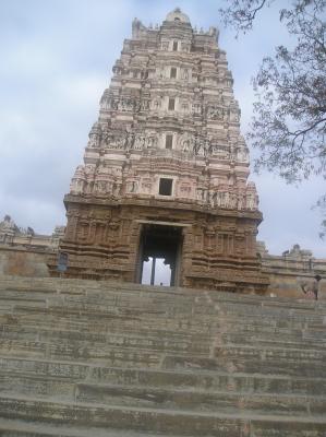 24-gopuram.JPG