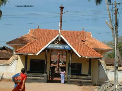 tirumuzhikkalam- day view