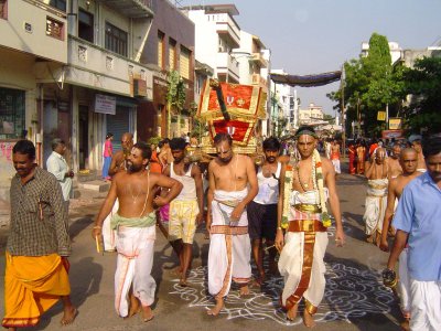 16-Partha Utsavam.Day 1.Morning.Senai Mudaliyar Leading Purappadu.jpg