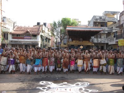 12-Parthasarathy Utsavam.Day 07.Ther.Divya Prabanda Goshti lead by Adhyapakas.jpg