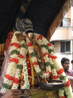 1st-Udayar Utsavam-emberumanar closeup -other view.JPG