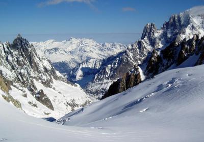 looking down vallee blanch to the dru