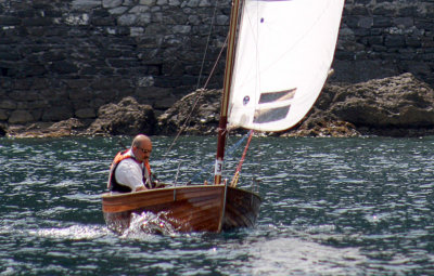 2010 - Marco G. ed il suo Dighy in regata