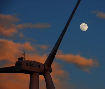 Moon & Windmill