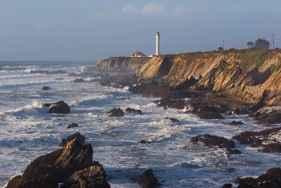 Point-Arena-Lighthouse2-12-.jpg