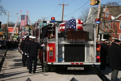 01/14/2009 LODD Boston Fire Lieutenant Kevin M Kelley Quincy MA
