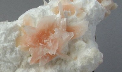 Heulandite & Mordenite Detail