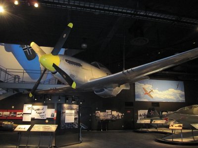 personal_courage_wing_ww_ll_gallery