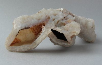 Chalcedony after Calcite