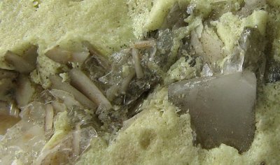 Anglesite in Sulfur Detail
