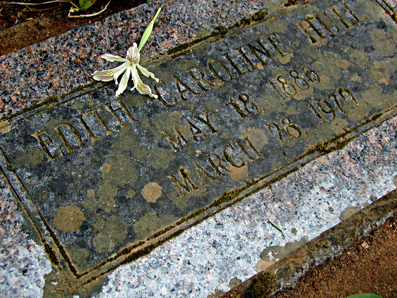 Auntie's Gravesite