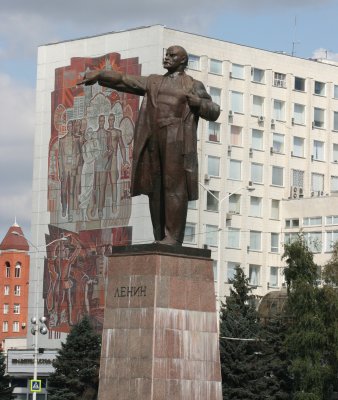 Lenin Square , Saratov