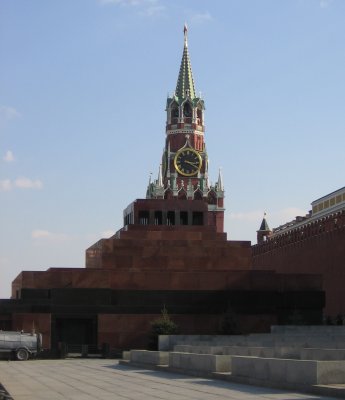 Lenin's Mausoleum / Red Square