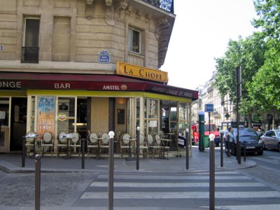 One of 2 cafs on rue Monge across from Place Monge