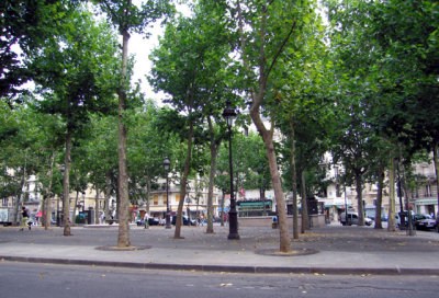 View of Place Monge from rue Gracieuse