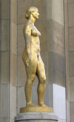 Nude statue