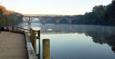 Fredericksburg City Dock Oct 31 2007.jpg