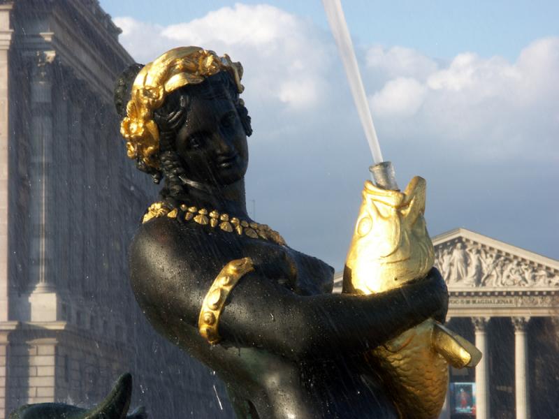DETAIL DE LA FONTAINE DES MERS