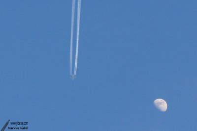 Boeing 747 & moon / lune