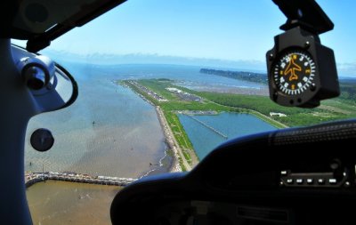 Base to Final Hoquiam airport (KHQM)