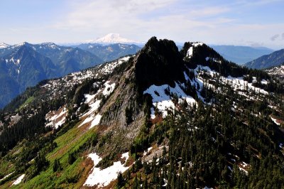 Bessemer Mountain and Mt Rainier