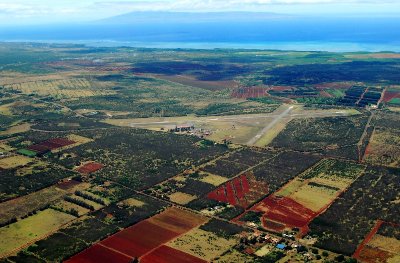 Molokai Airport and Lenai Island
