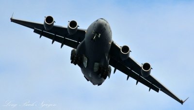 McChord C-17 turns base to Hilo Airport