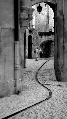 St Remy de Provence alley