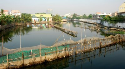 blocking the river in Saigon