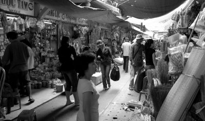 shoppers in Cho Binh Tay