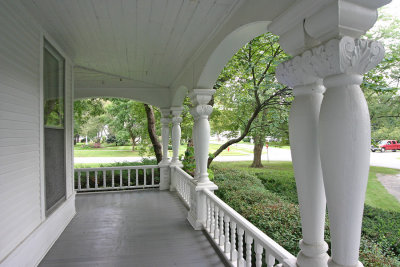 Porch Side to Front