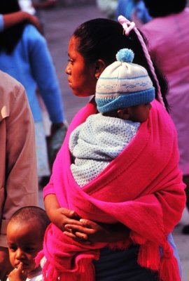 Mother with Children, Mexico City