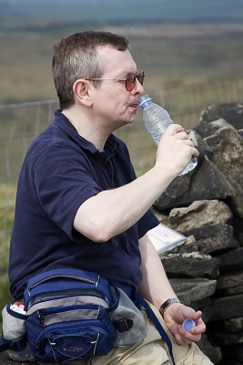 Neil Looks For His Mouth