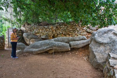 Broken Kouros left in quarry