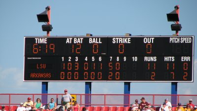 LSU game3 250.jpg
