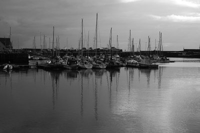 Parallel Masts