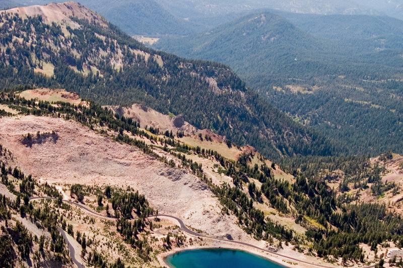 Lake Helen from Lassen trail