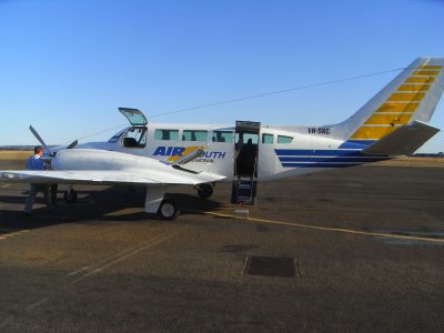 8-passengers aircraft