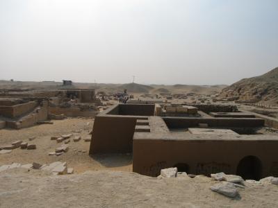 Saqqara surrounding