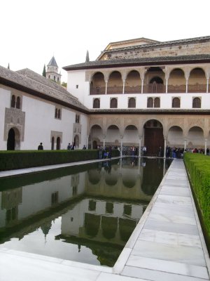 Patio de Arrayanes in Palacio Real