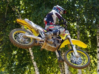 g3/97/326897/3/52713454.2005BestofMXNationalsMillville100EOS1D3D9F7202RickyCarmichaelMillville.jpg